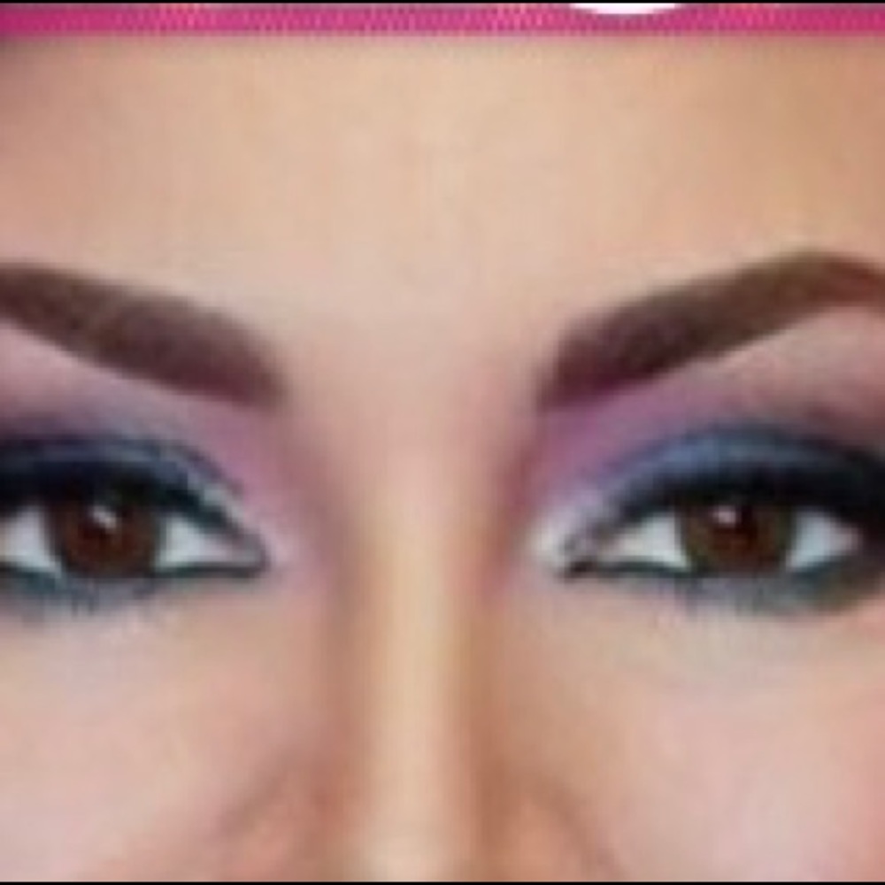 Meet your Posher, Celeste